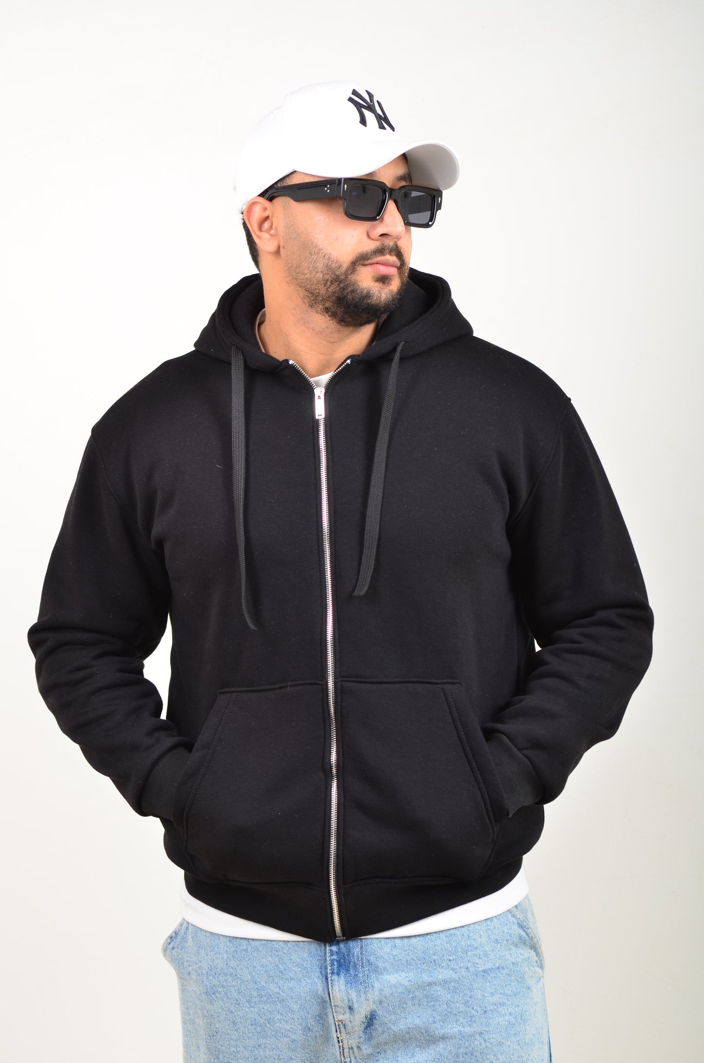 Capuche Zip Simple-Noir